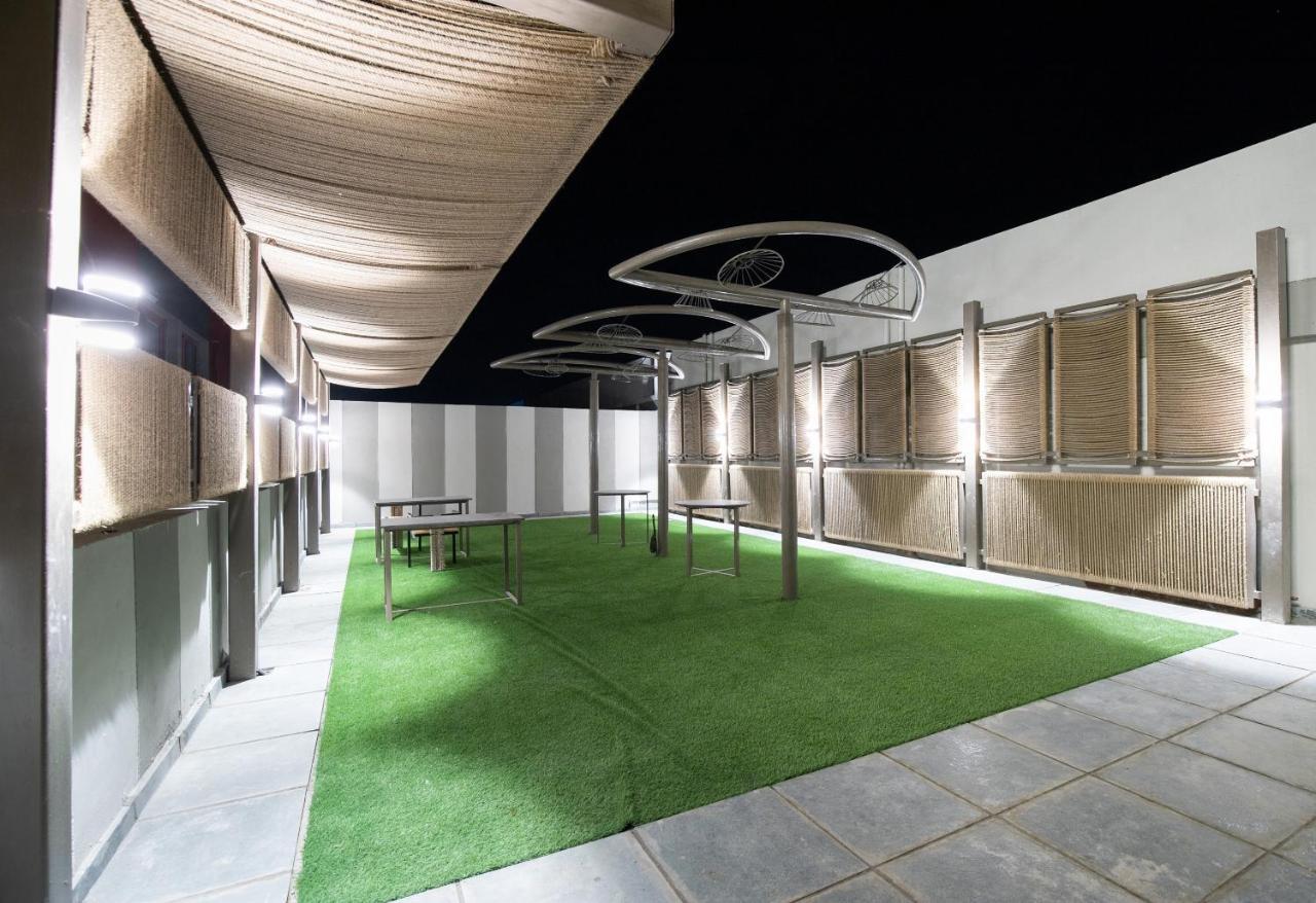Palette - Hotel Welcome Kadi Exterior foto